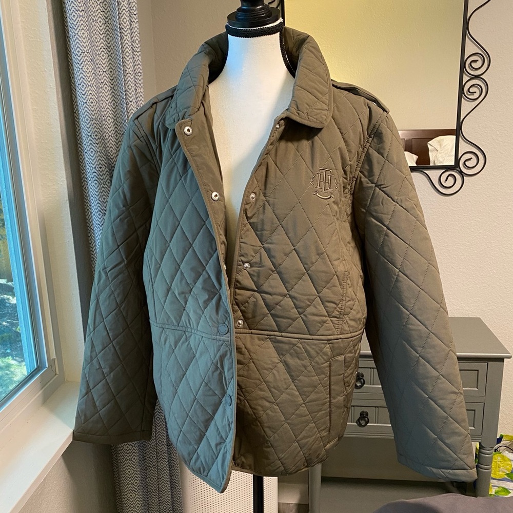 NWOT Tommy Hilfiger Quilted Army Green Button-Up Jacket Embroidered Logo Size XL
